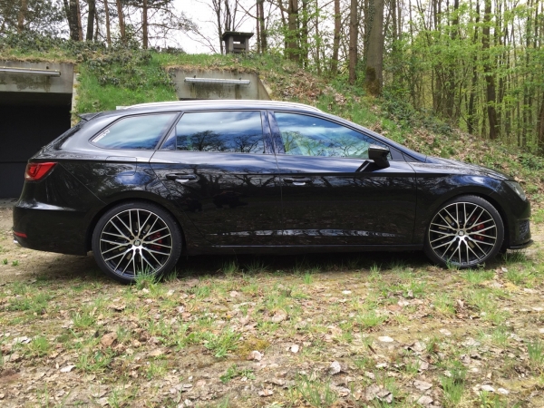 Seat Leon ST (5F8) mit Eibach Sportline Federn